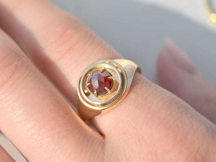 The Garnet Orbit Signet