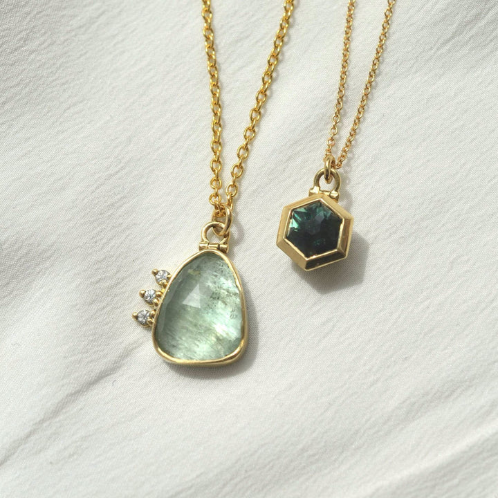 Green Beryl Halo Necklace with Kinetic Hinge