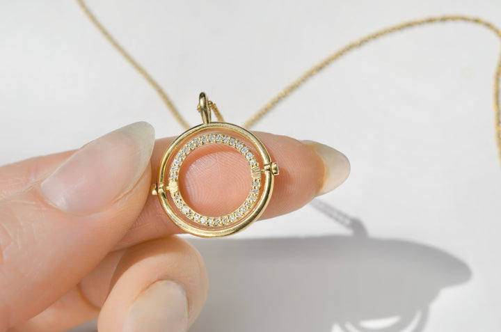 Pave Petite Spinner Necklace