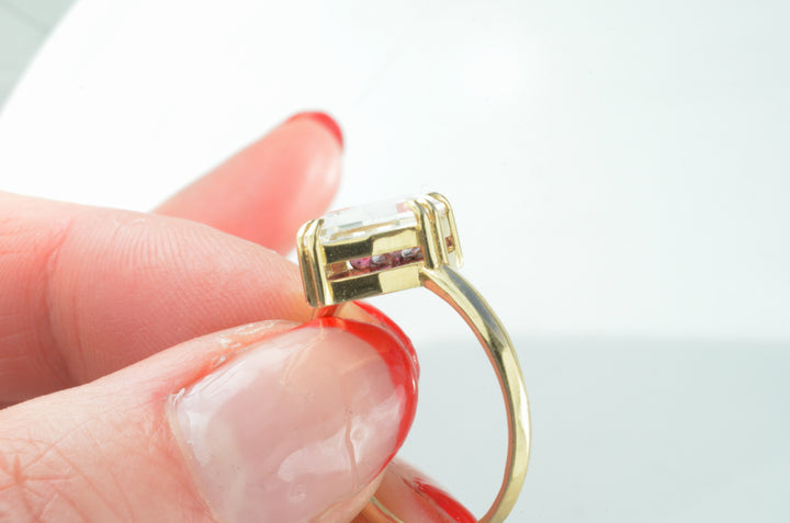 Portrait Cut Shaker Ring with Garnet