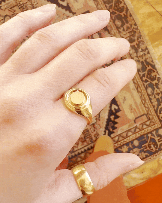 The Orbit Signet