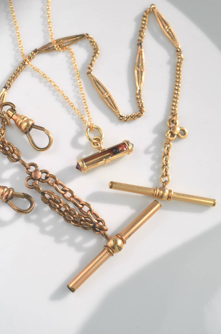 Pipeline T-Bar Pendant - Gold